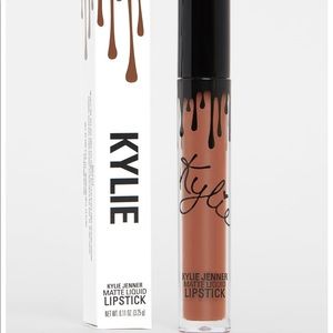 Kylie True Brown K lipstick with liner.